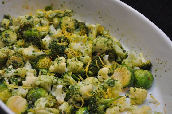 Bagte kål med pesto